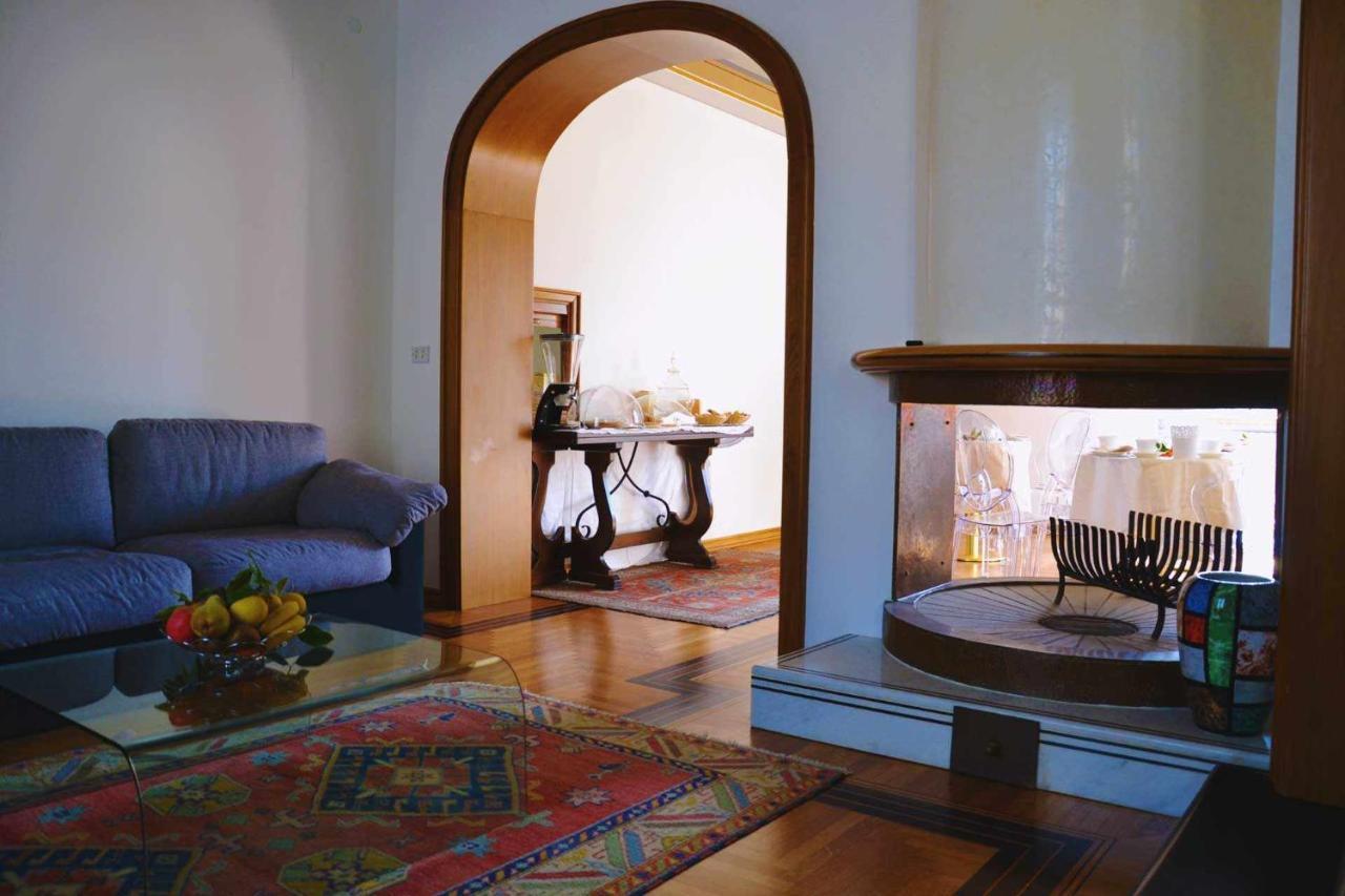 Beb Cornelia Bed and Breakfast Atri Εξωτερικό φωτογραφία